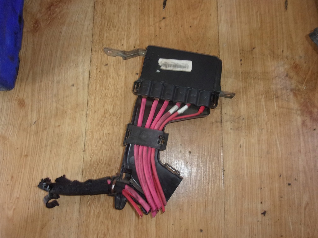 фото №1, Renault scenic iii коробка предохранителей