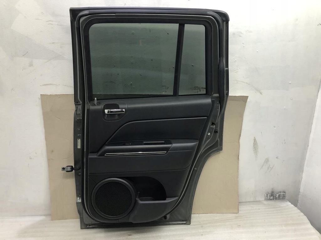 фото №12, Дверь полный правый задняя jeep compass i lift