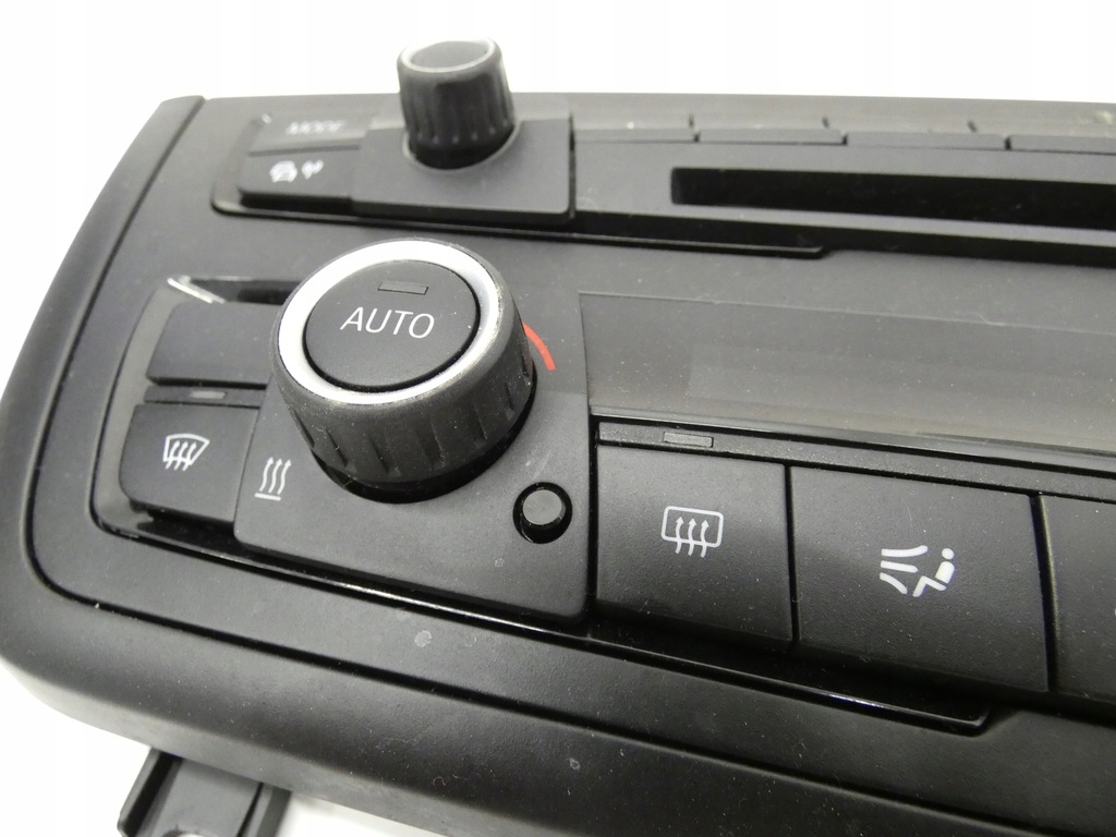 фото №4, Bmw f30 f31 f20 панель кондиціонера радіо