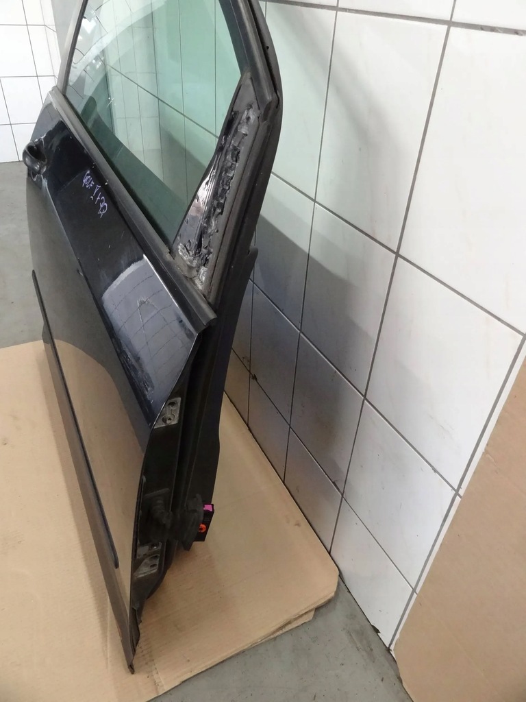 фото №15, Vw golf v plus hb 5d дверь правый перед передние lc9z