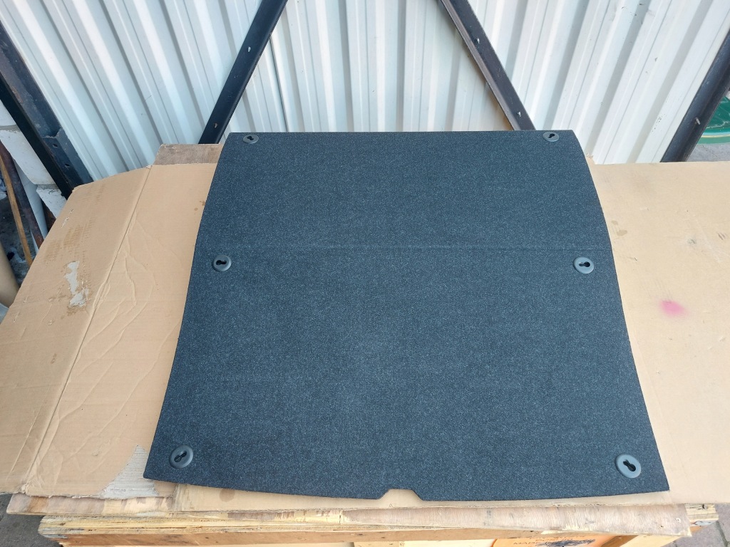 фото №1, Bmw 1 f20 f21 обшивка багажника 7221880