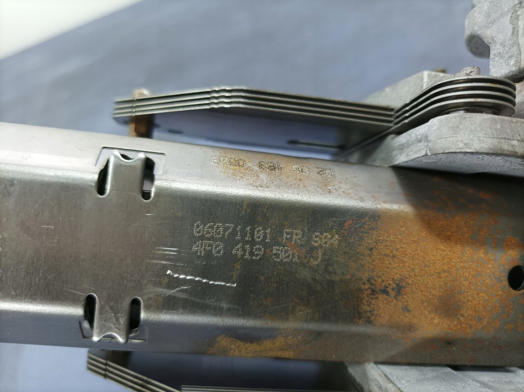 фото №9, Audi a6 c6 колонка кермова блокування 4f0419501j