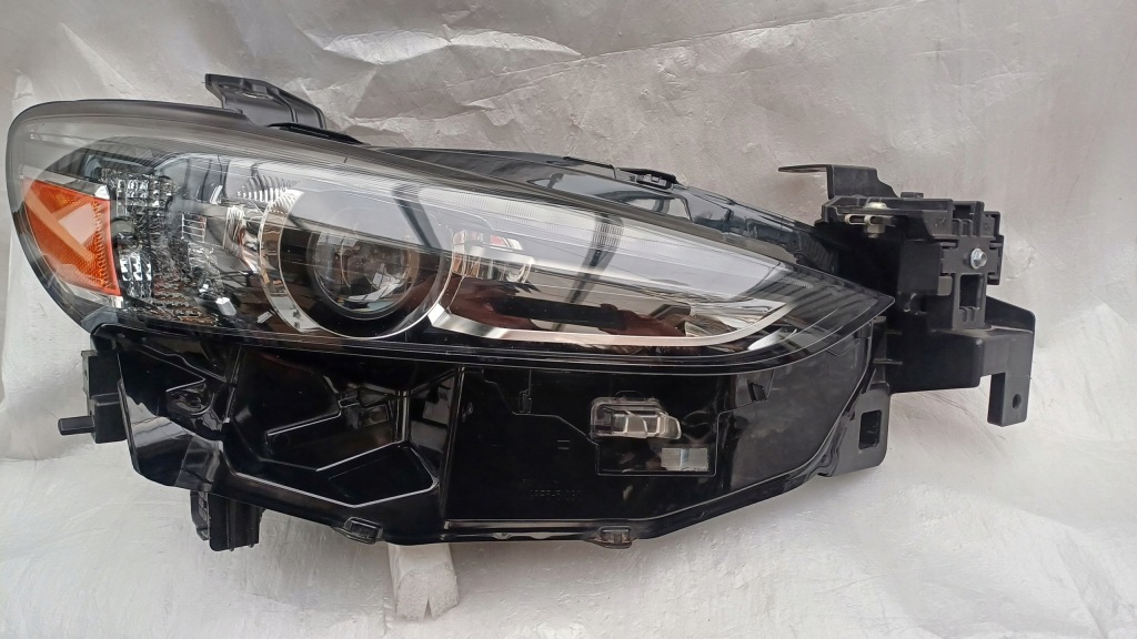 Купить Фара mazda 6 gj рестайлинг  full led grf5-51030 правый  америка оригинал