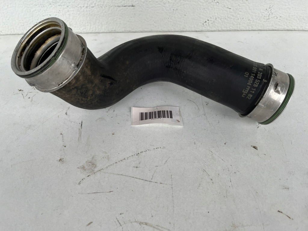 Пабтрубок  труба шланг mercedes w203 2035281182 компрессор Цена