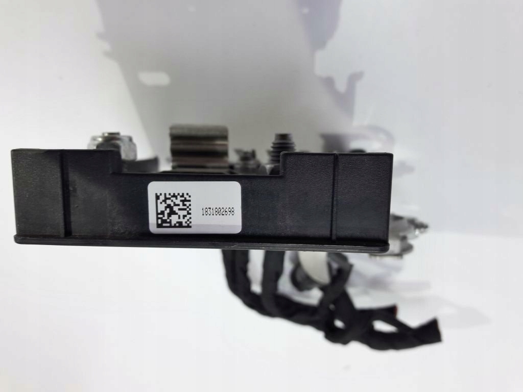 фото №3, Jeep compass ii 2018 1.4 i клемма плюсовая