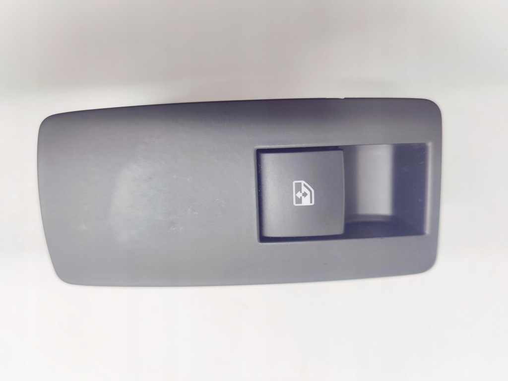 Купити Opel insignia a pannel кнопка перемикач скло задній 13301888