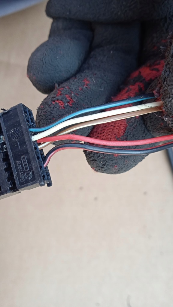 фото №7, Audi a3 8p зеркало правое 5pin lz5j