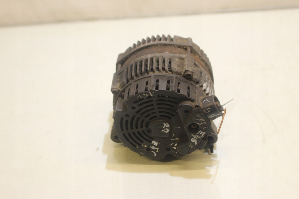 Генератор bmw e46 316 1.8 Оригінал