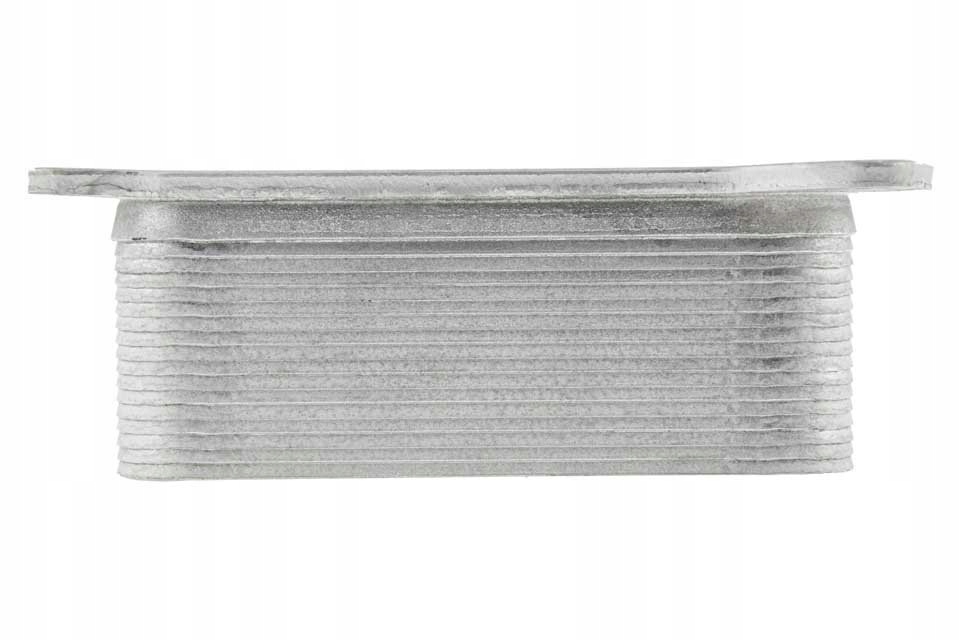 Радиатор масла bmw eng. 3.0d: 3 f30/f31/f34/f80, 4 f32/f33/f36/f82/f83, 5 Киев