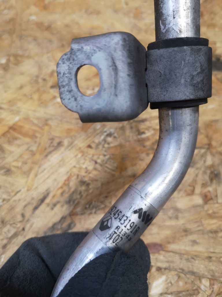 Renault master iii шланг кондиціонера 924800018r 924543191r 2.3dci в Україні