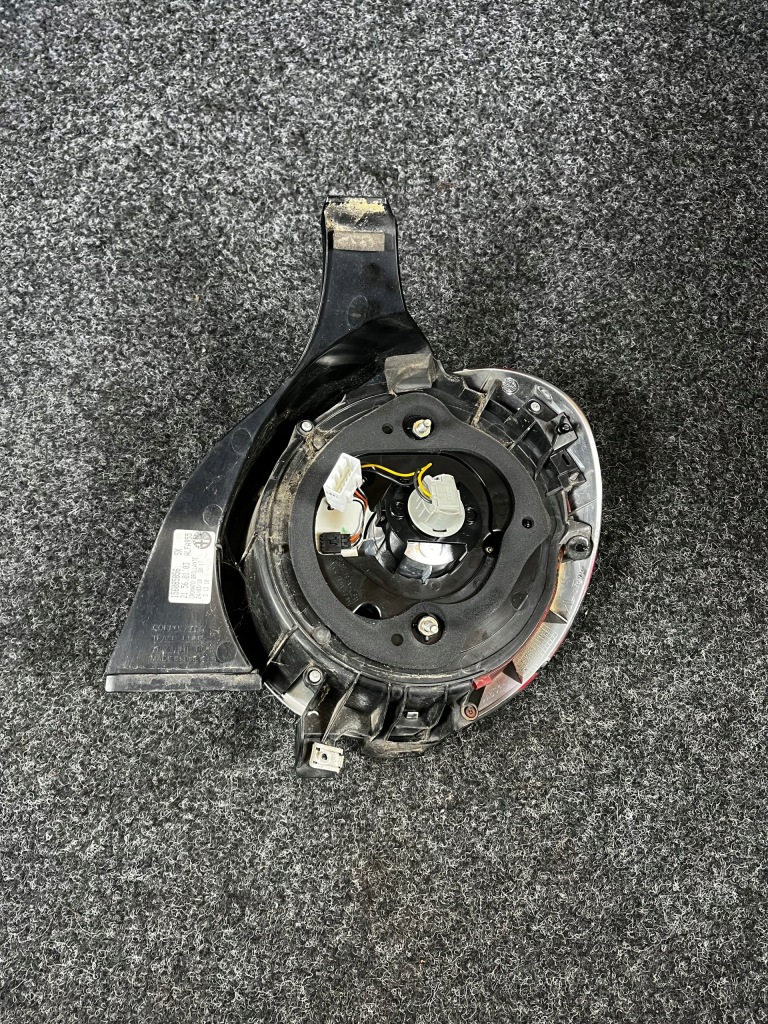 Лампа лівий задній alfa romeo mito оригінальний номер європа Зі Шроту