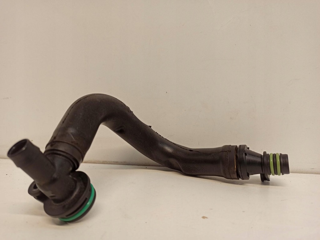 фото №2, Seat arona труба шланг вентиляция картера 04c103202