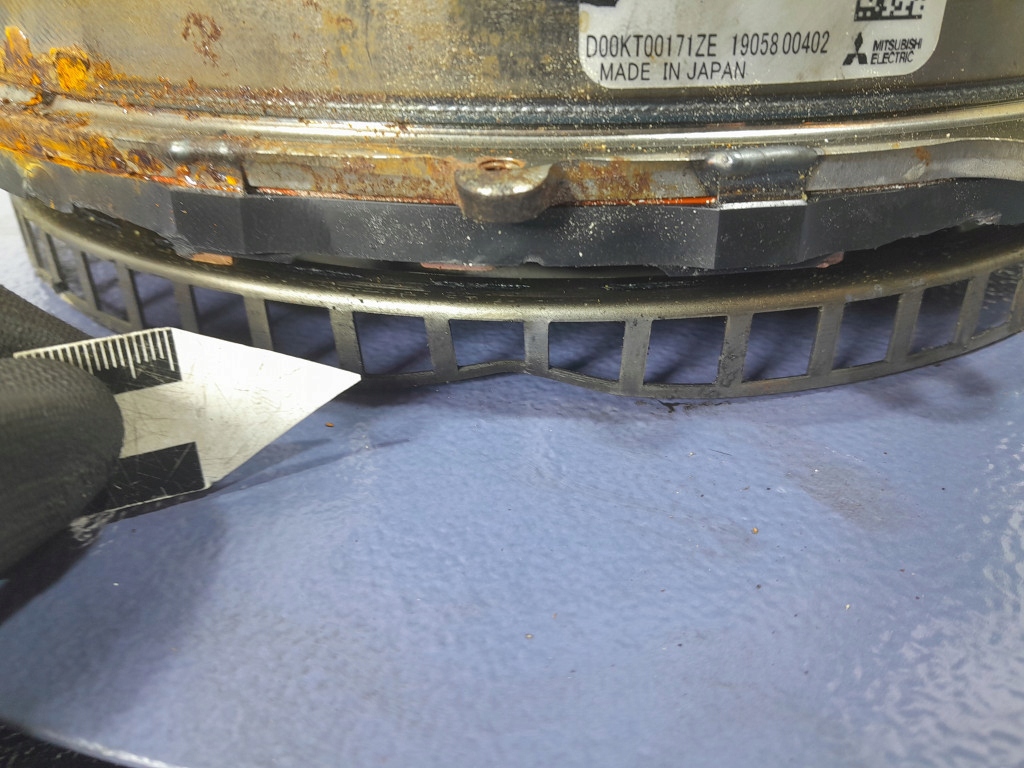 Mercedes cls w257 256930 3.0b 367km стартер генератор a2569060000 Недорого