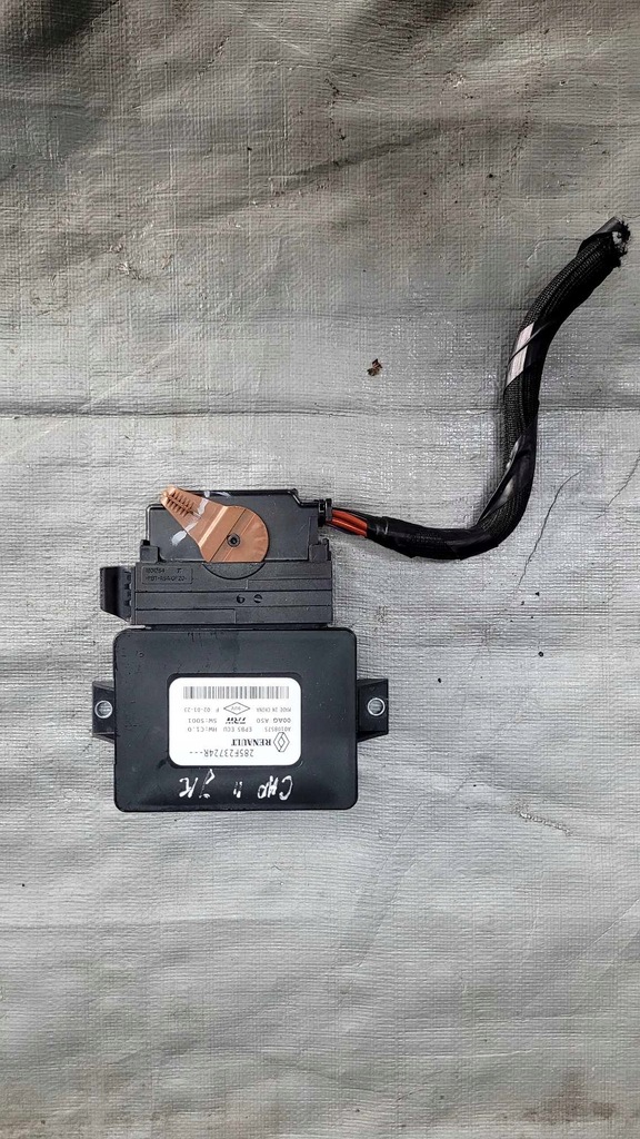 фото №1, Модуль тормоза ручного renault captur ii 285f23724r