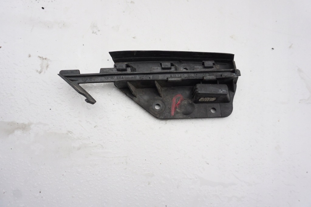 фото №1, Направляющая крыла правый перед volkswagen eos