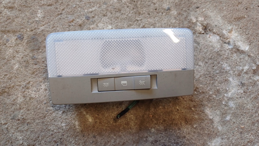 фото №1, Chevrolet cruze лампа потолочный 95027402