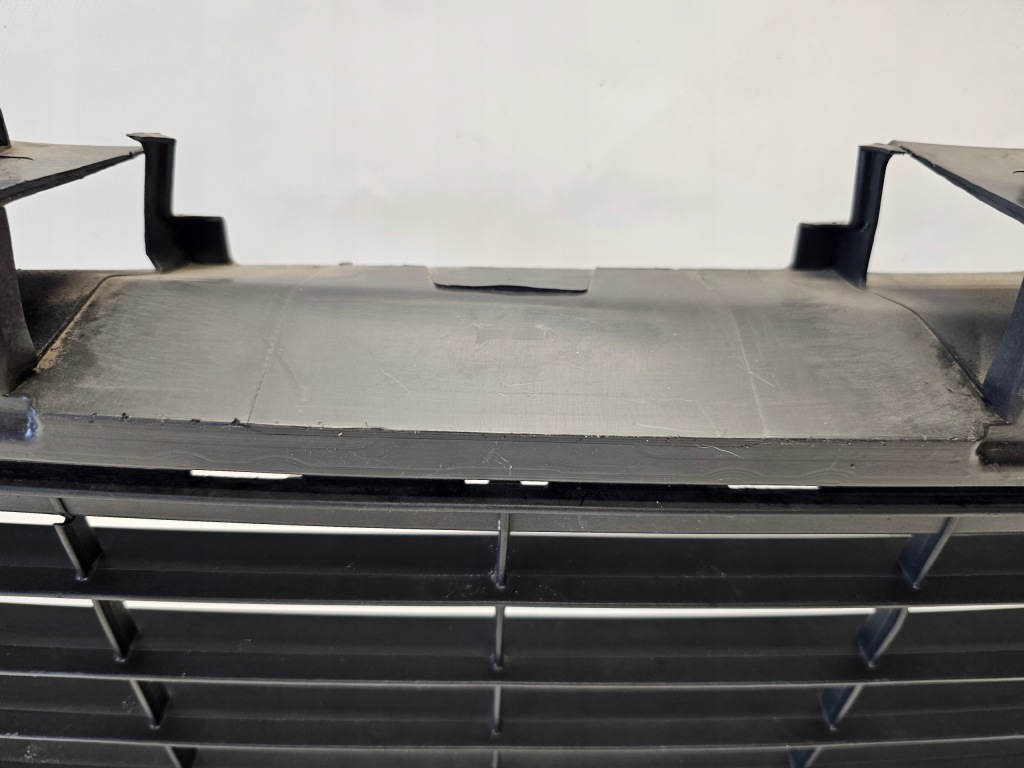 Решётка бампера renault scenic iii 09-11 orginał Оригинал