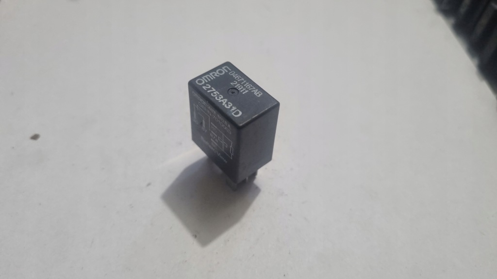 Купити Реле jeep chrysler 04671167ab