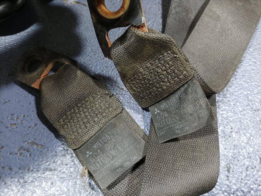 фото №14, Mitsubishi colt mk6 z30 панель приладів приладова панель приладів подушки безпеки ремені eu