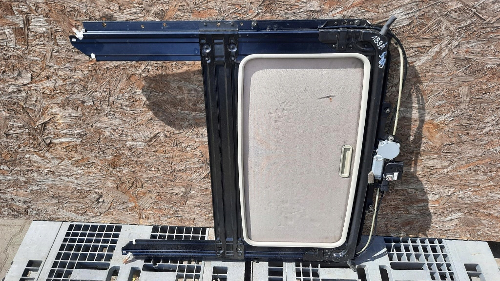 фото №7, Люк volvo s60 i 03r 2.4 d5 9483102