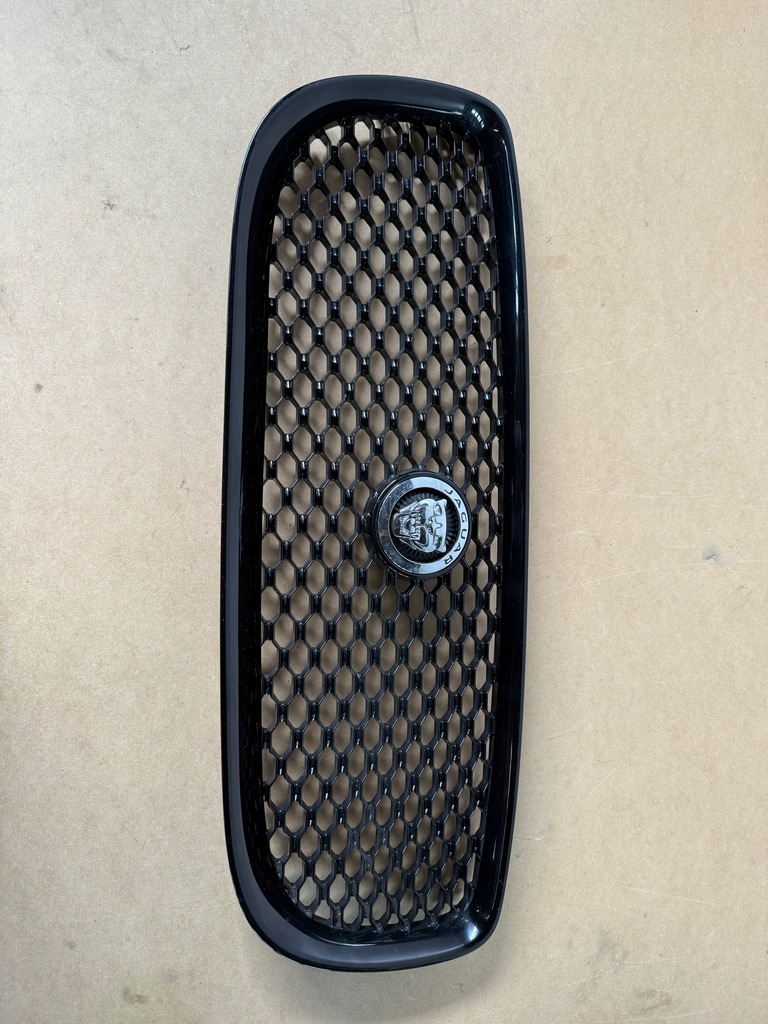 фото №9, Решітка радіатора решітка радіатора радіатора jaguar xe x73-018k28-ab / x7m-018k28-aa