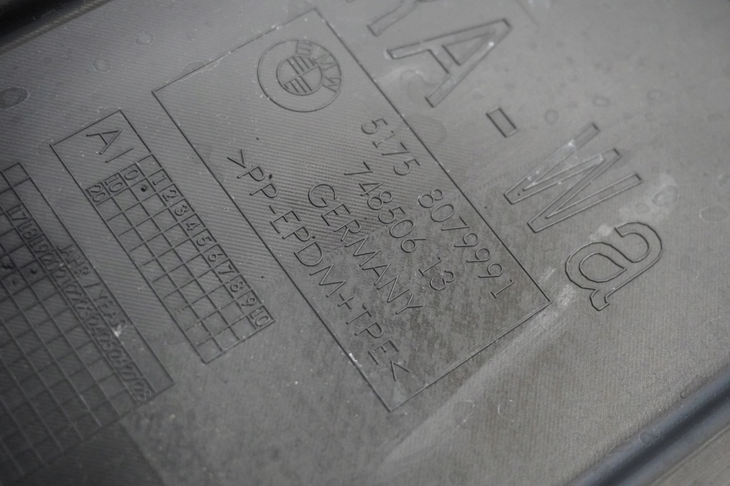 Подкрылок передние bmw m8 f91 f92 f93 8060089 8079991 8060087 с Разборки