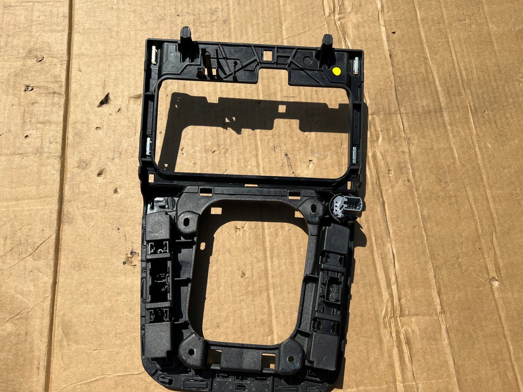 фото №9, Vw arteon passat b8 туннель средний рамка передач оригинал europa