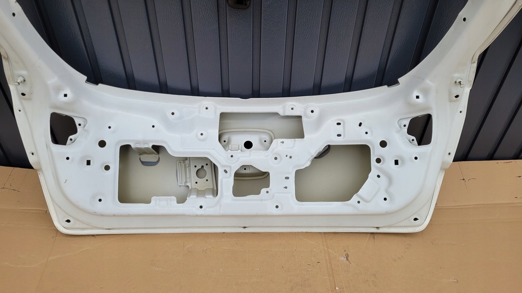 фото №11, Крышка багажника багажника задняя задняя kia rio iii 2011