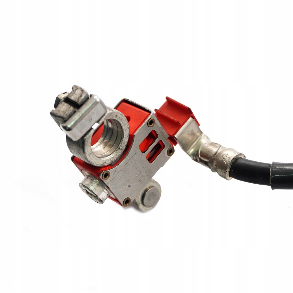 Купить Mercedes w176 клемма plus плюсовая аккумулятор a2465407632