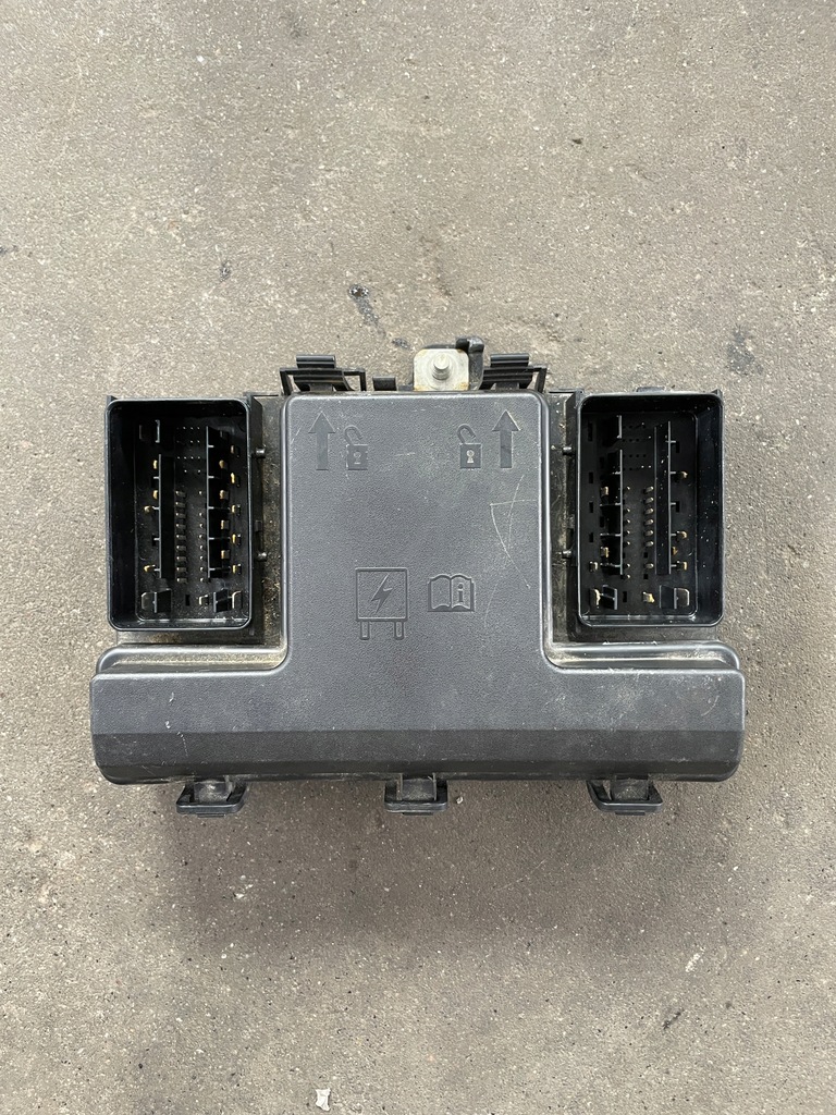 фото №1, Ford ranger iv коробка предохранителей