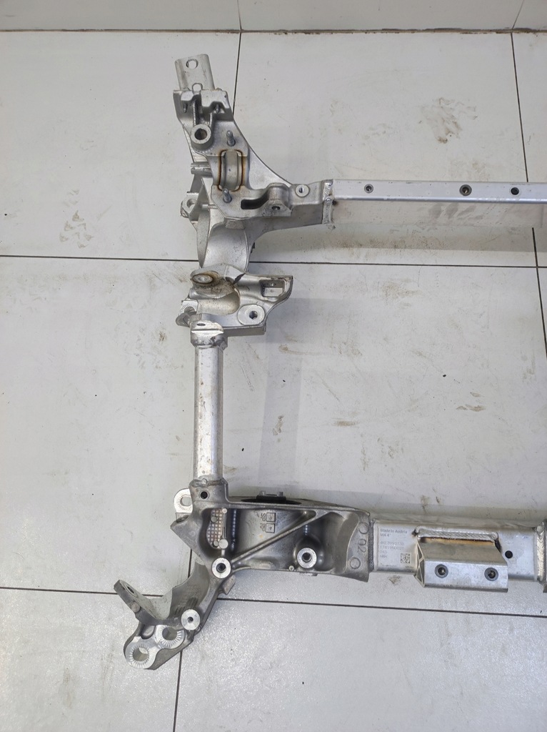 фото №8, Підрамник підрамник перед #1 audi q8 e-tron etron