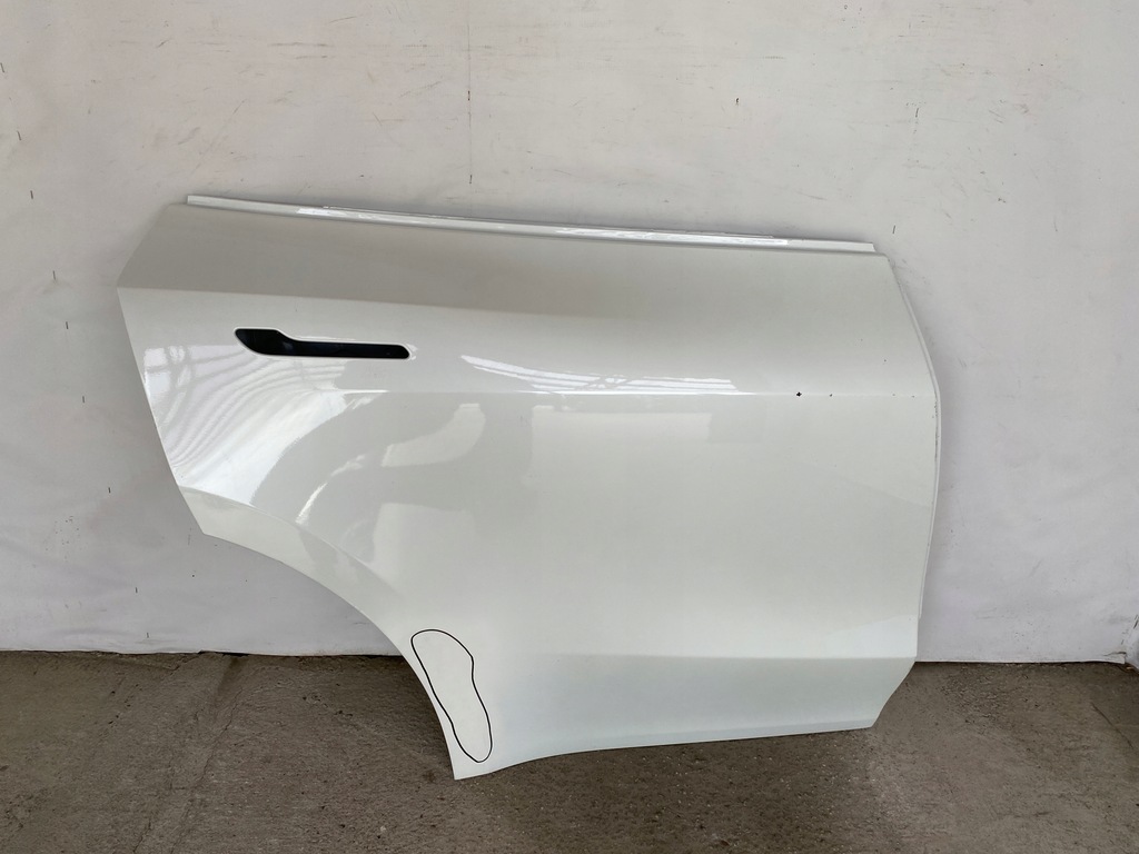 фото №1, Tesla y двері праве задні