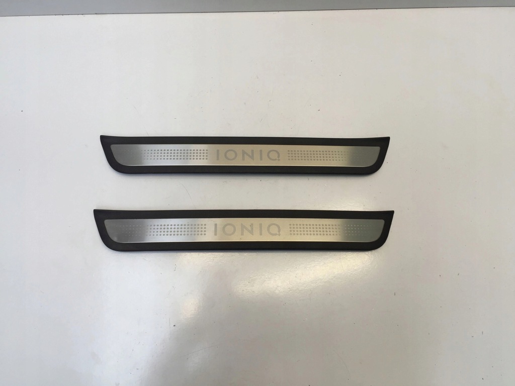 фото №1, Hyundai ioniq 2019 молдинг накладка порог перед