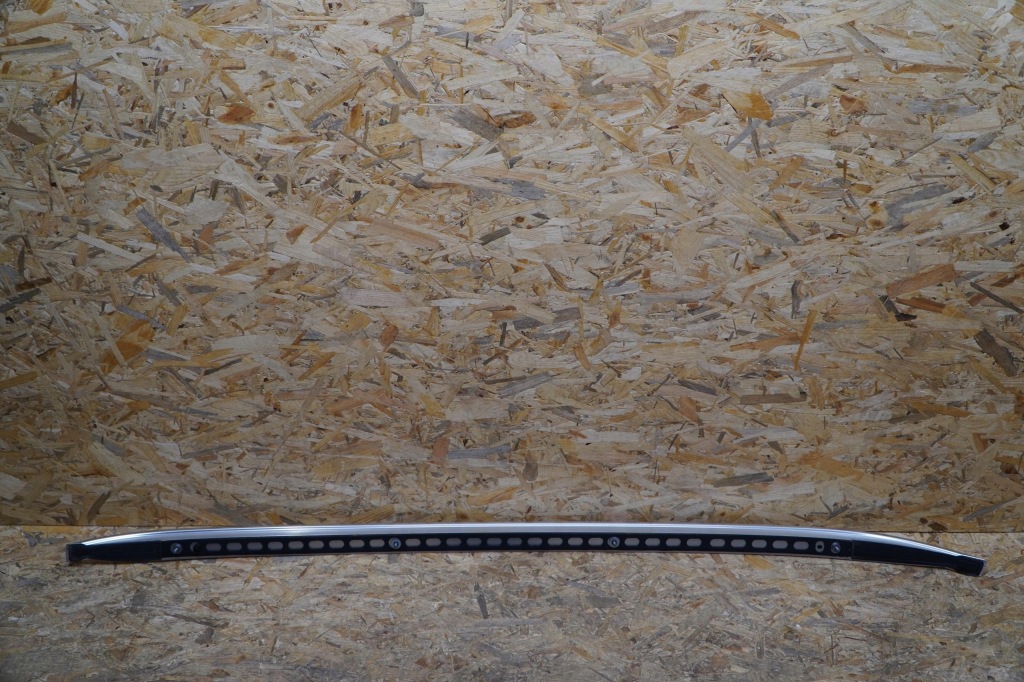 Рейлинг крыша правый  31448384 или левое  31448383 22r volvo xc40 оригинал идеальное состояние Недорого