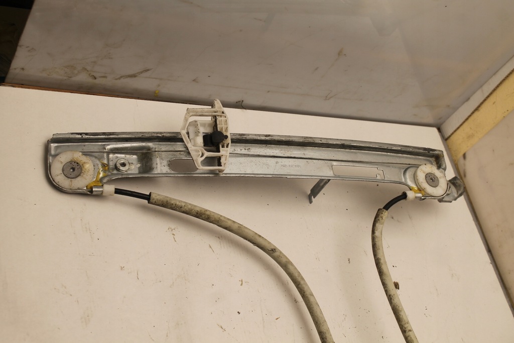 фото №6, Підйомник скло лівий перед dodge caliber 06r-