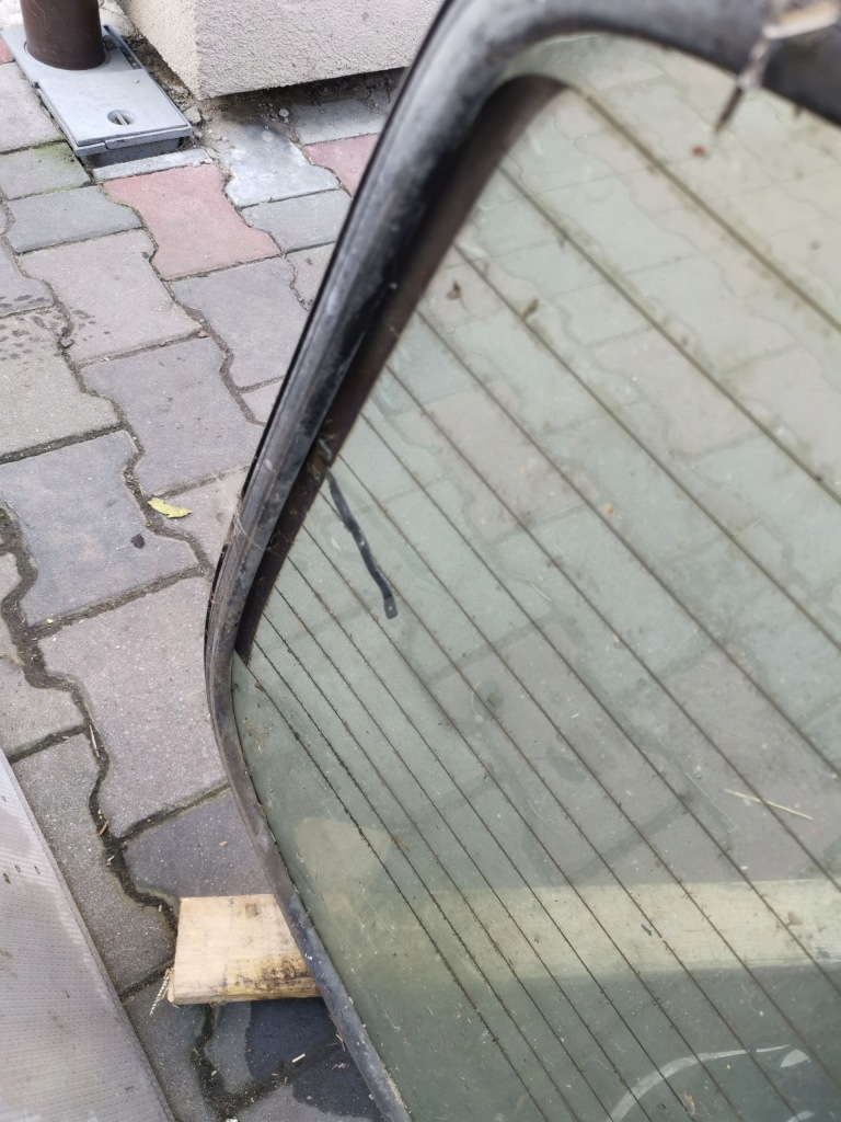 фото №2, Стекло задняя задняя ford fiesta iv mk4 96-02