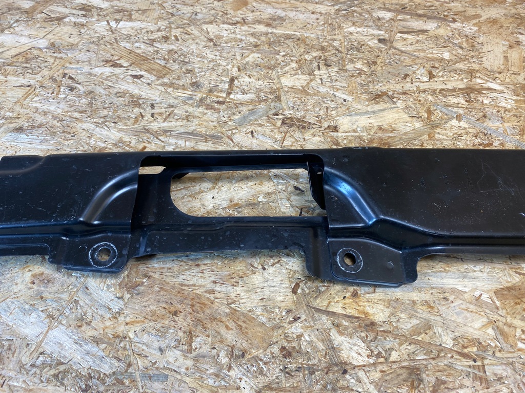 фото №7, Кронштейн кронштейн крыла левый land rover discovery v l462 hy32-16151-ab