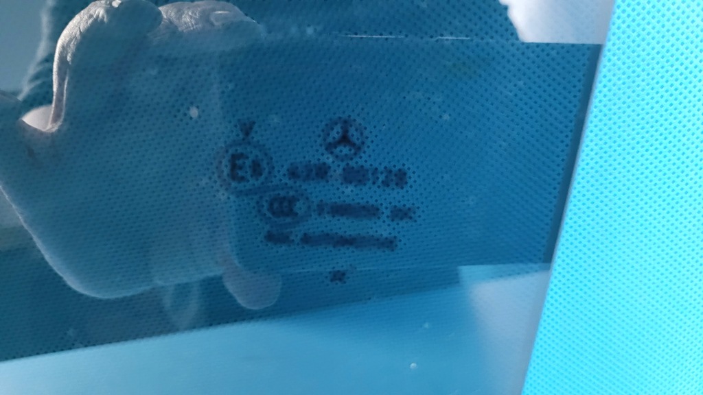 фото №7, Mercedes eqe 350+ 23r стекло дверь левый задняя 23r a2957351500