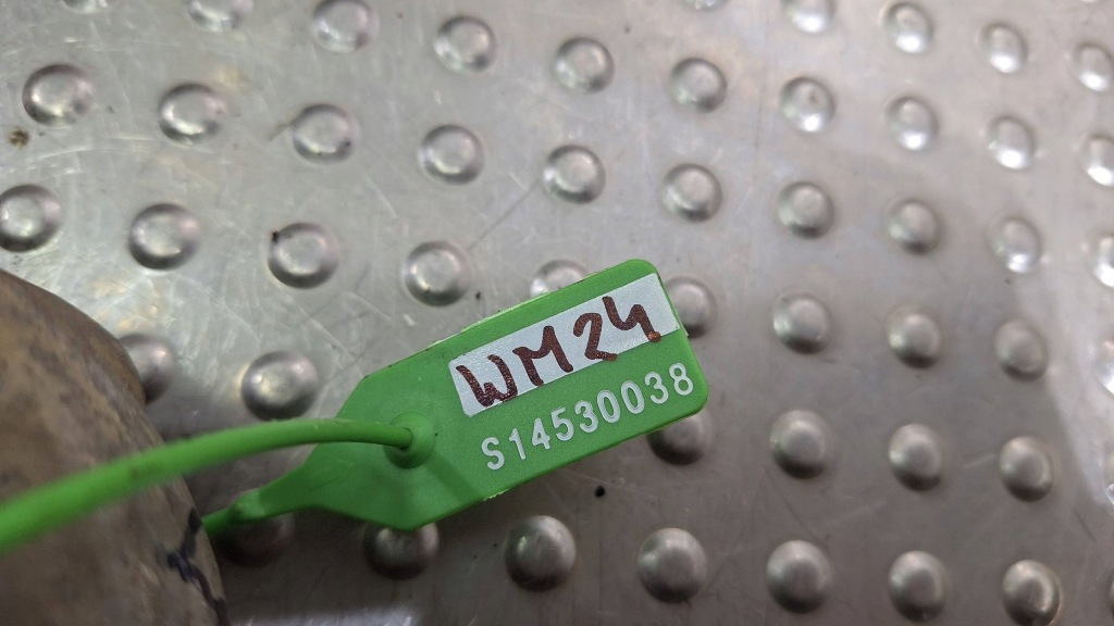 фото №7, Рычаг правый перед 20305 mercedes c w203 clk w209 slk r171