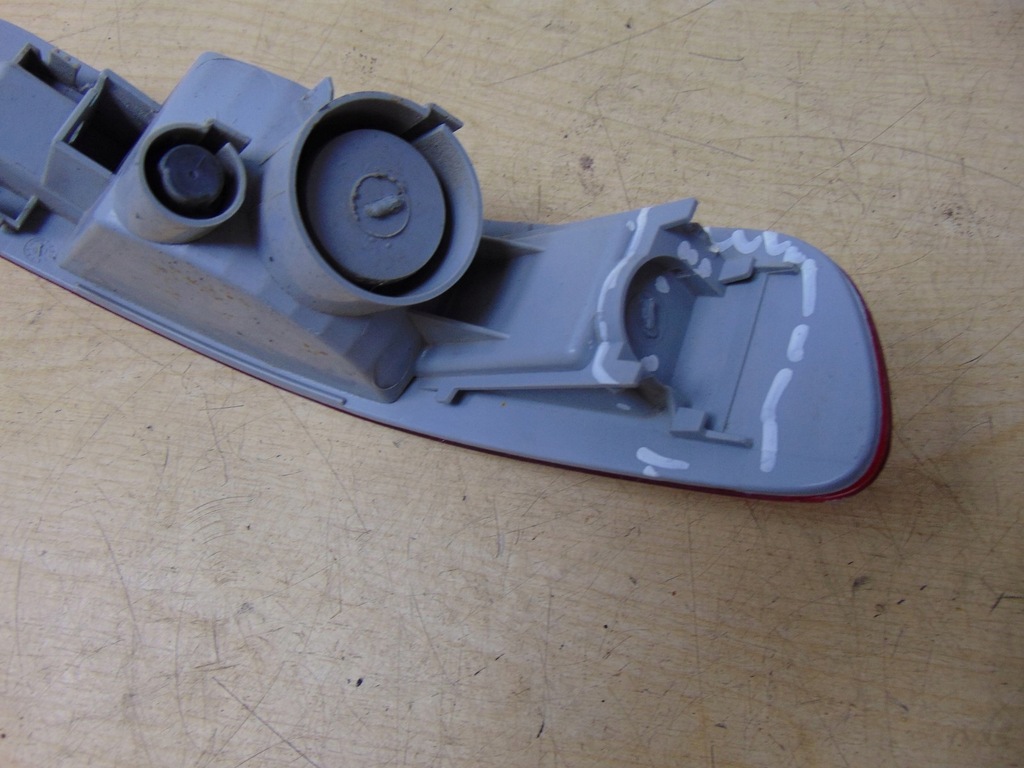 фото №7, Лампа правая задняя w бампер peugeot 4007 europa