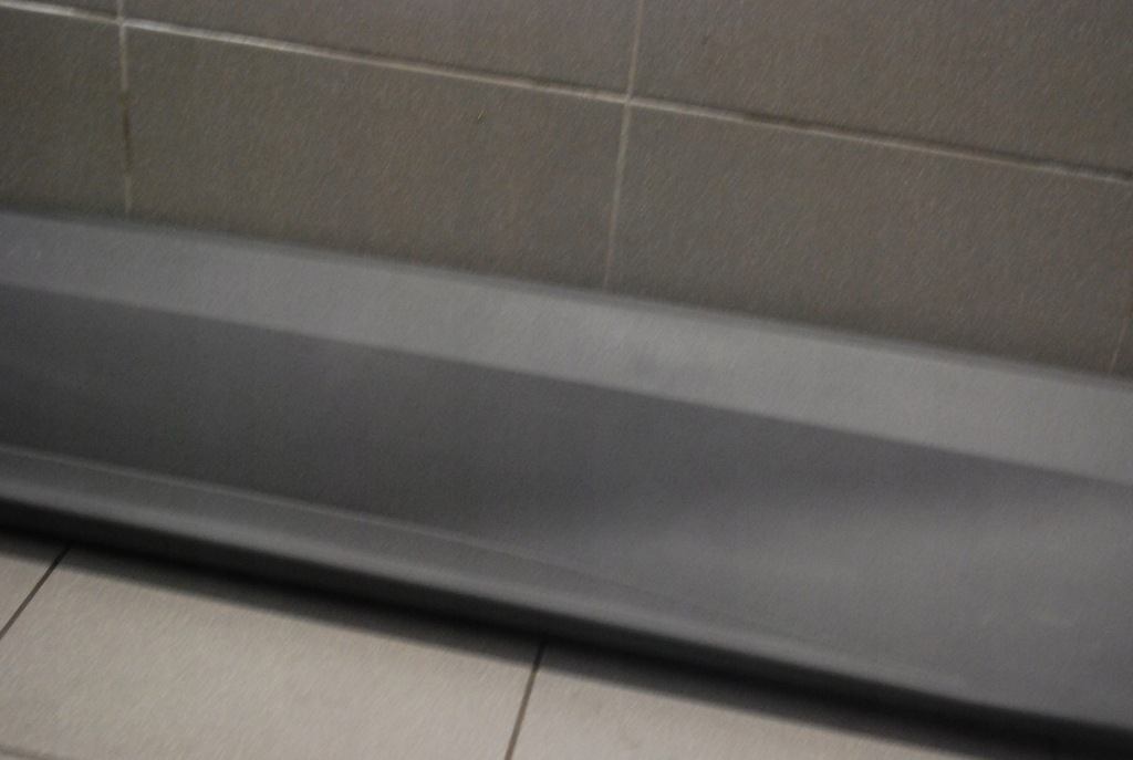 фото №8, Нижняя молдинг дверь левая audi q8 4m8853969a