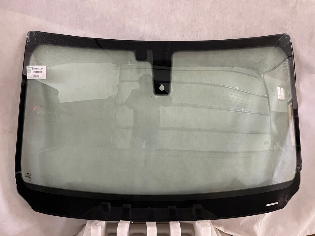 фото №1, Стекло передняя chrysler pacifica датчик po 2017-