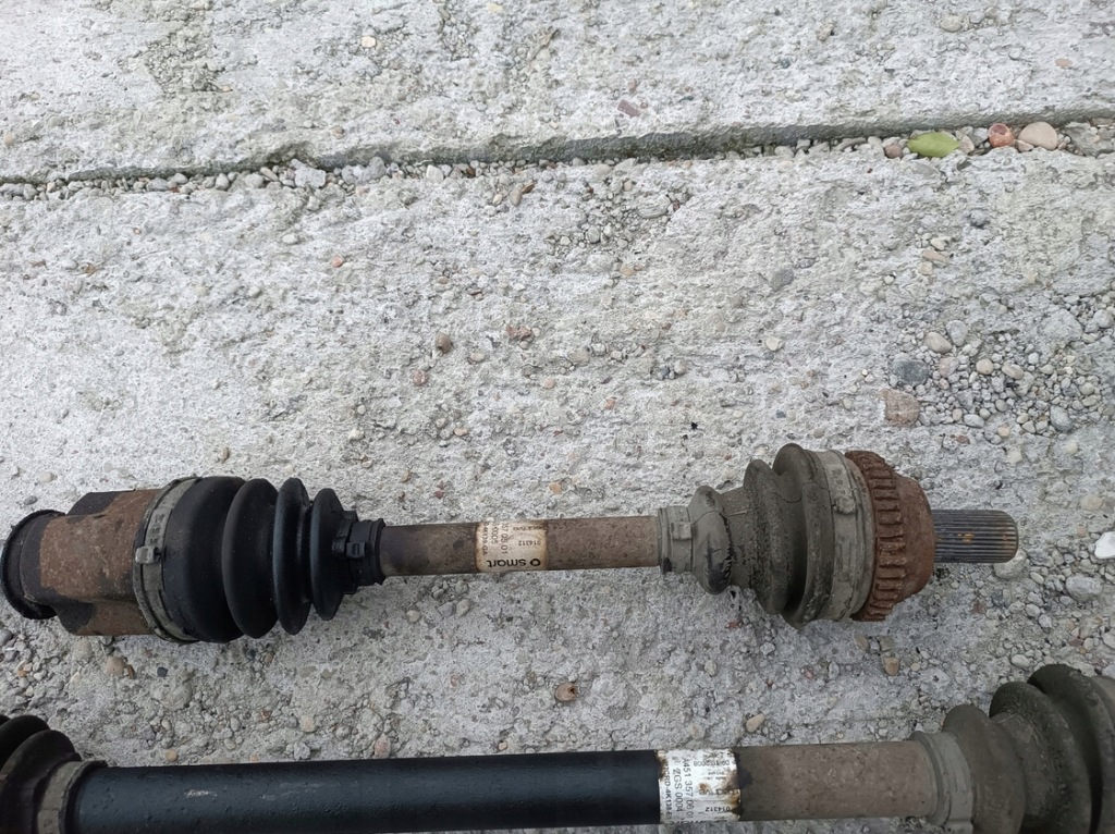 фото №1, Smart fortwo ii 451 привідний вал ліва