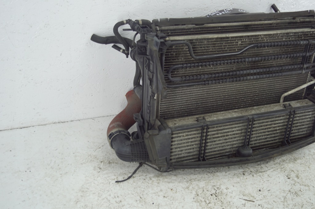 Радиатор вентилятор mercedes w204 2.2cdi рестайлинг  aut Оригинал