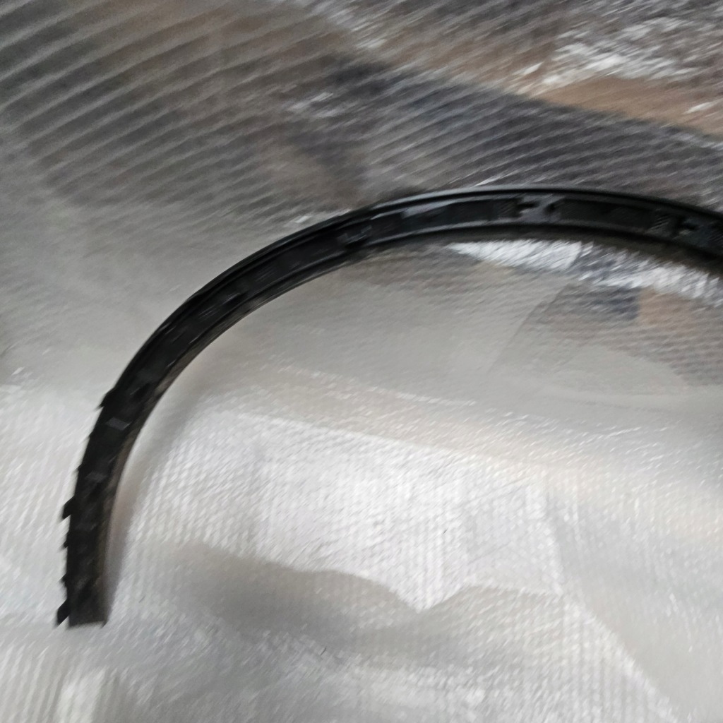 Volvo polestar ii 2 молдинг крыла перед передняя правая 32216408 Оригинал