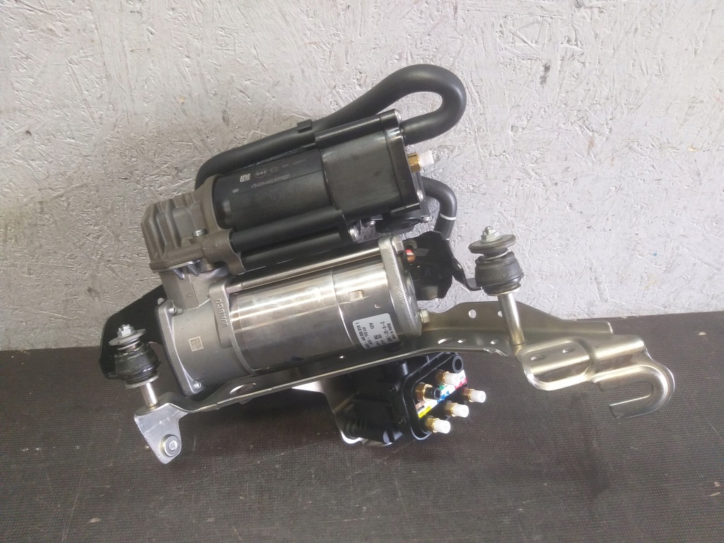 фото №1, Компрессор подвеска mercedes e klasa w213 новый a2133203004