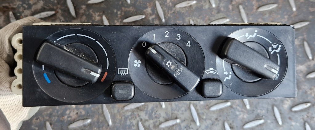 фото №1, Панель обдув i ac space runner ii mr398658