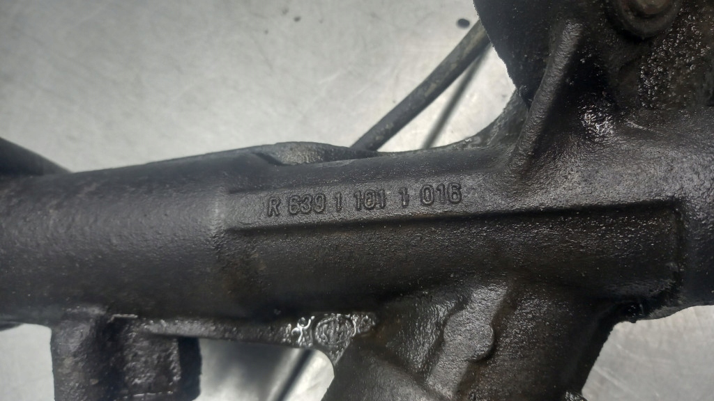 Рулевая рейка mercedes benz vito r 639 1 101 1 016 в Украине