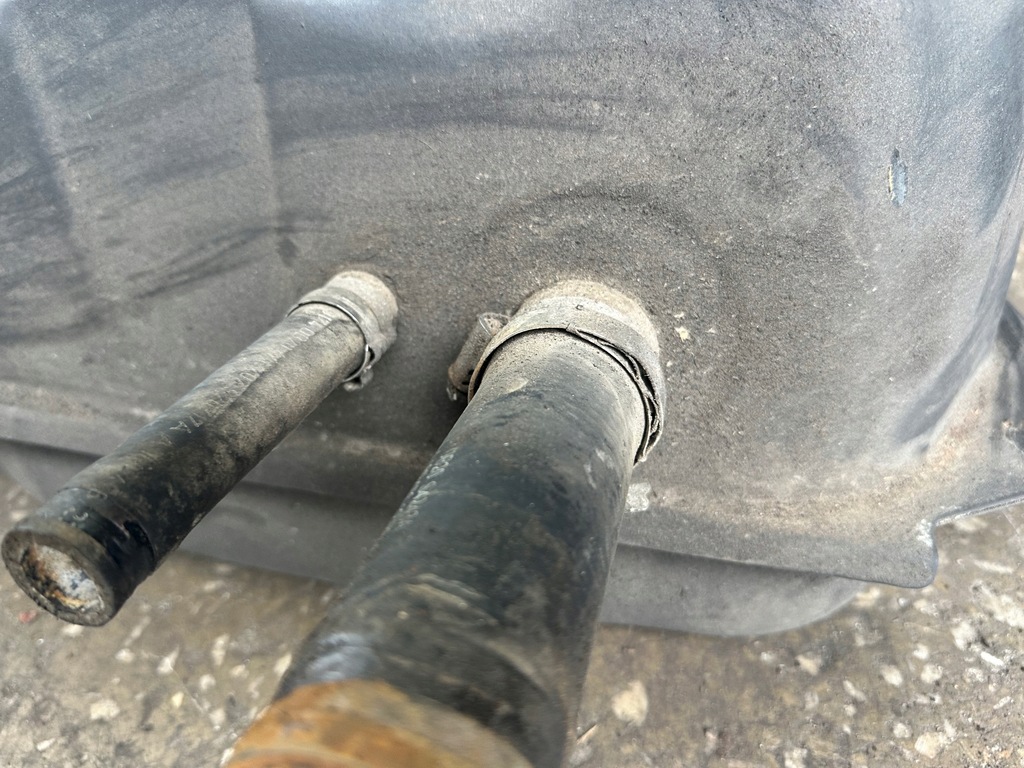 фото №7, Mercedes a klasa w169 b klasa w245 бак топлива bak disel bardzo хороший!