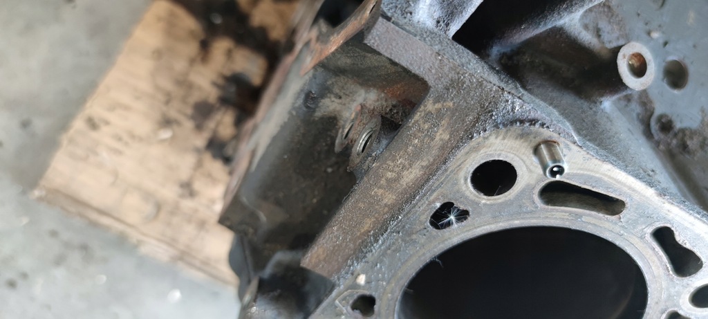 фото №7, Блок двигателя audi a4 a6 2.7 tdi bpp 059103021al